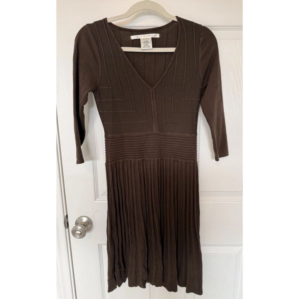 Max Studio Brown V-Neck 3/4 Sleeve Knit Pleated Fit & Flare Dress S